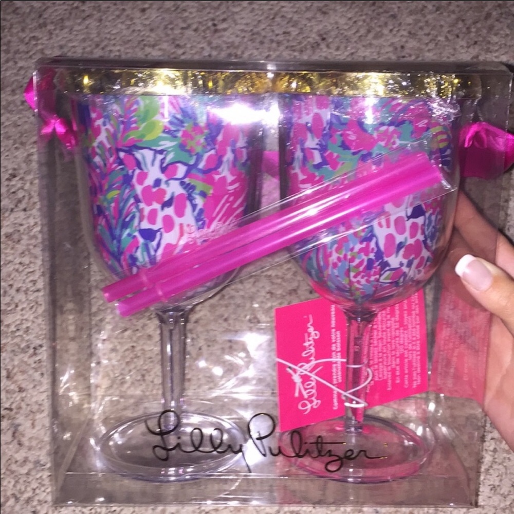 Lilly Pulitzer Gumbo Limbo gwp wine glasses